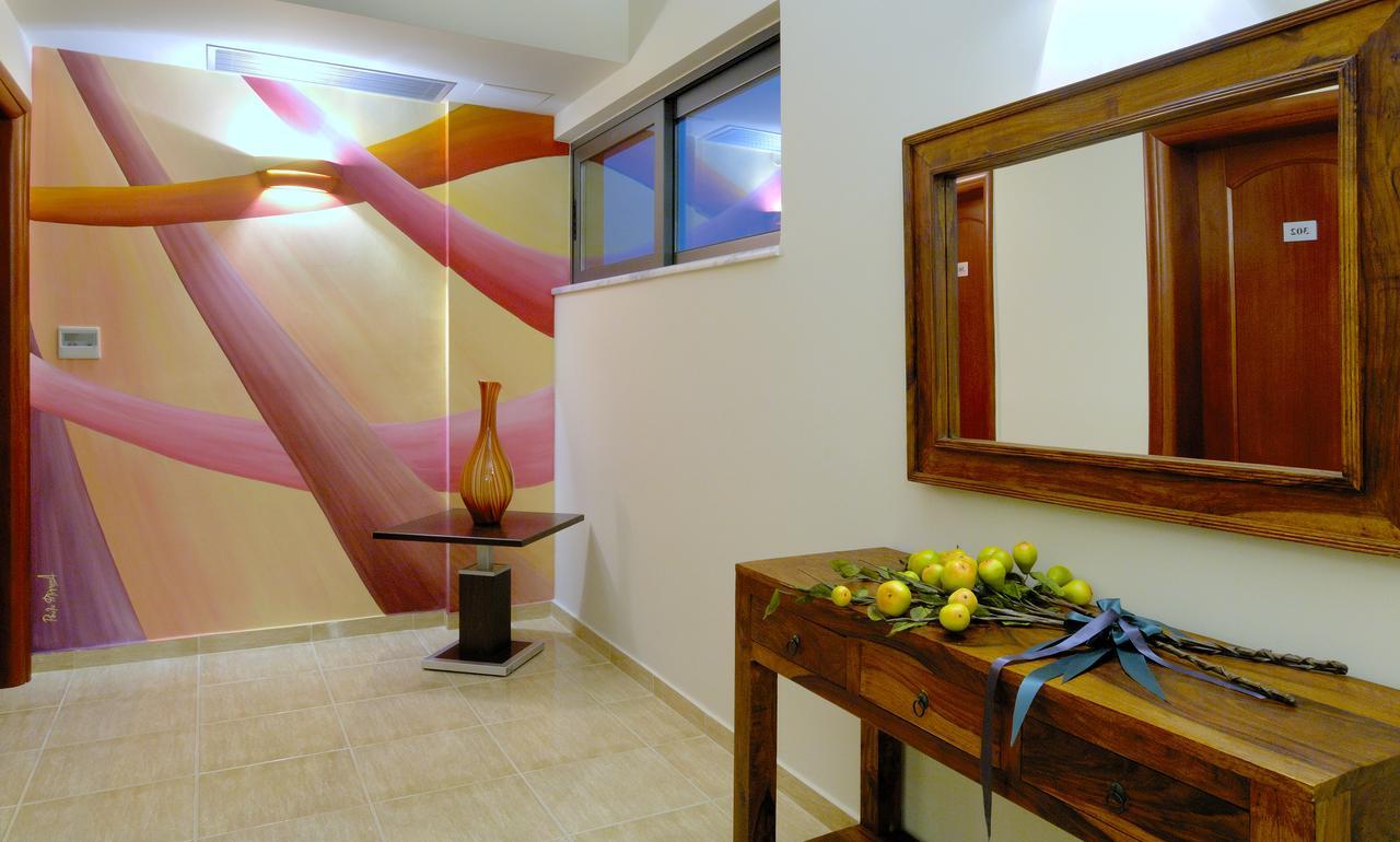 Premier Agrinio Heart Hotel 外观 照片