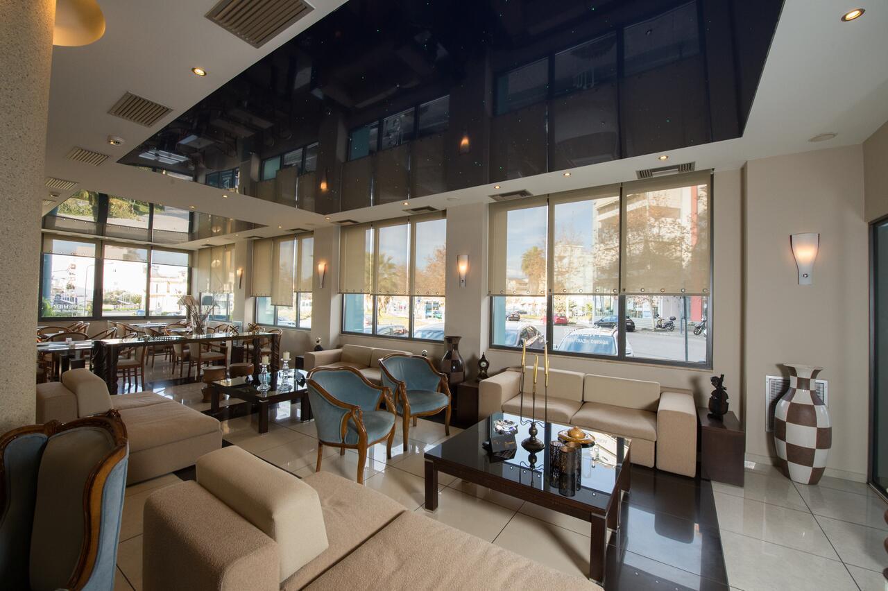 Premier Agrinio Heart Hotel 外观 照片