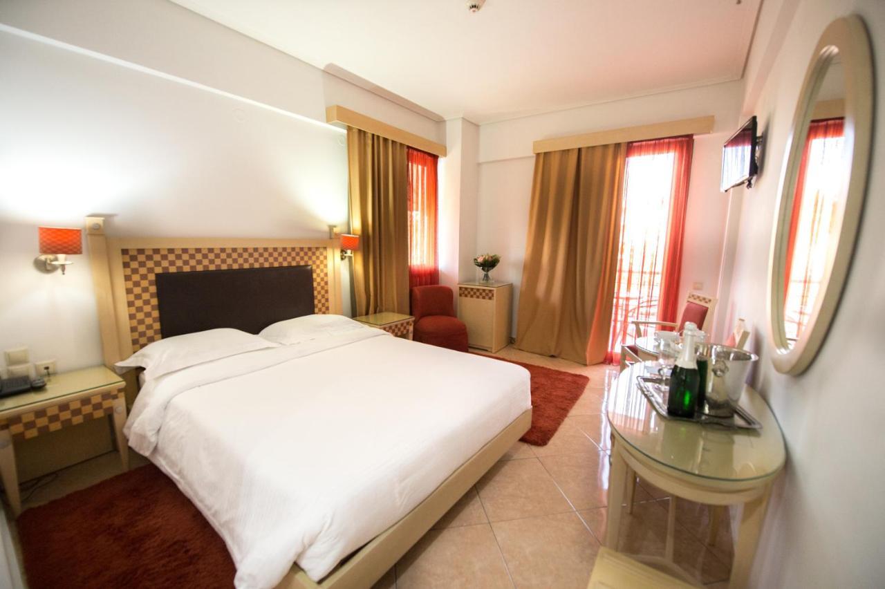 Premier Agrinio Heart Hotel 外观 照片